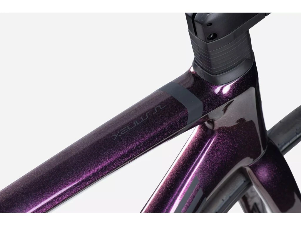 LAPIERRE Xelius SL 5.0 Di2 Luxy Blackberry - Image 8