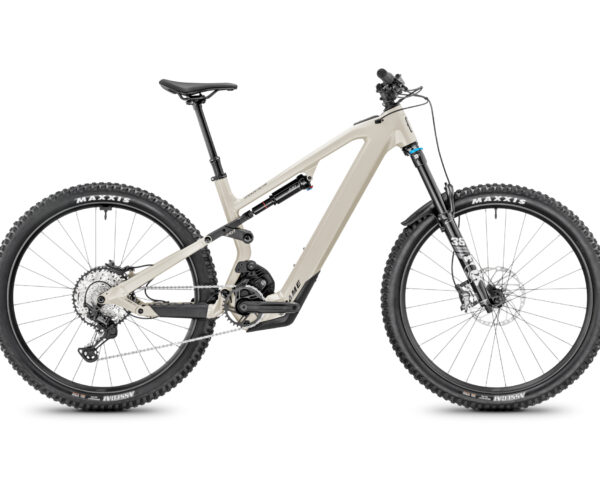 MOUSTACHE Samedi 29 Game 150.7 Moon Landing